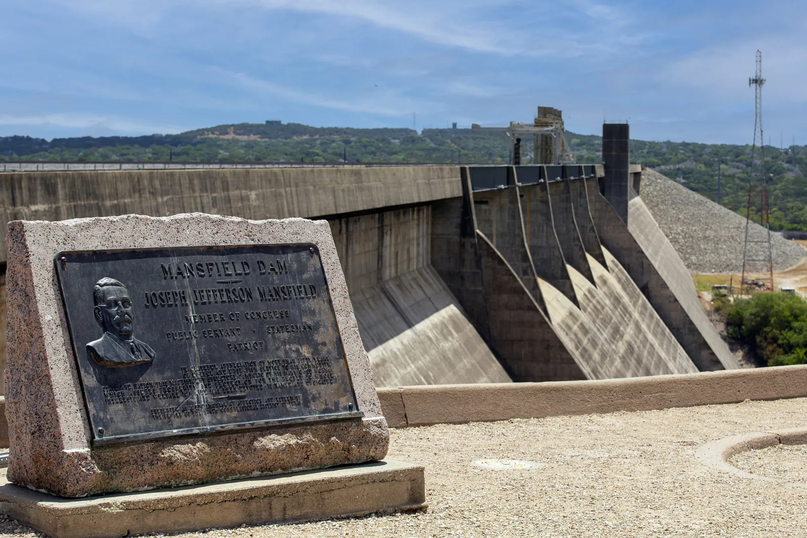 The dedication monument on Mansfield Dam